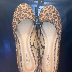Brand New leopard Flats